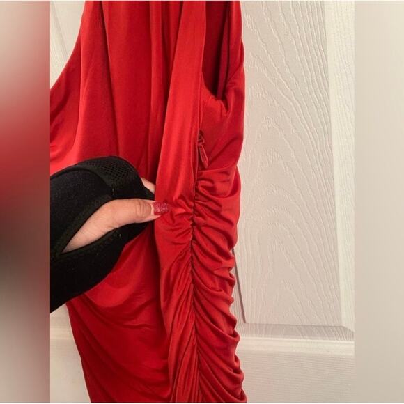 AQUA Formal One Shoulder Ruched Mini Dress Size S Red Cocktail Holiday Valentine - Picture 4 of 8